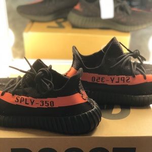 Adidas Yeezy Boost 350 V2 size 10